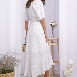 Біле плаття з прошви з подовженим воланом | 46427