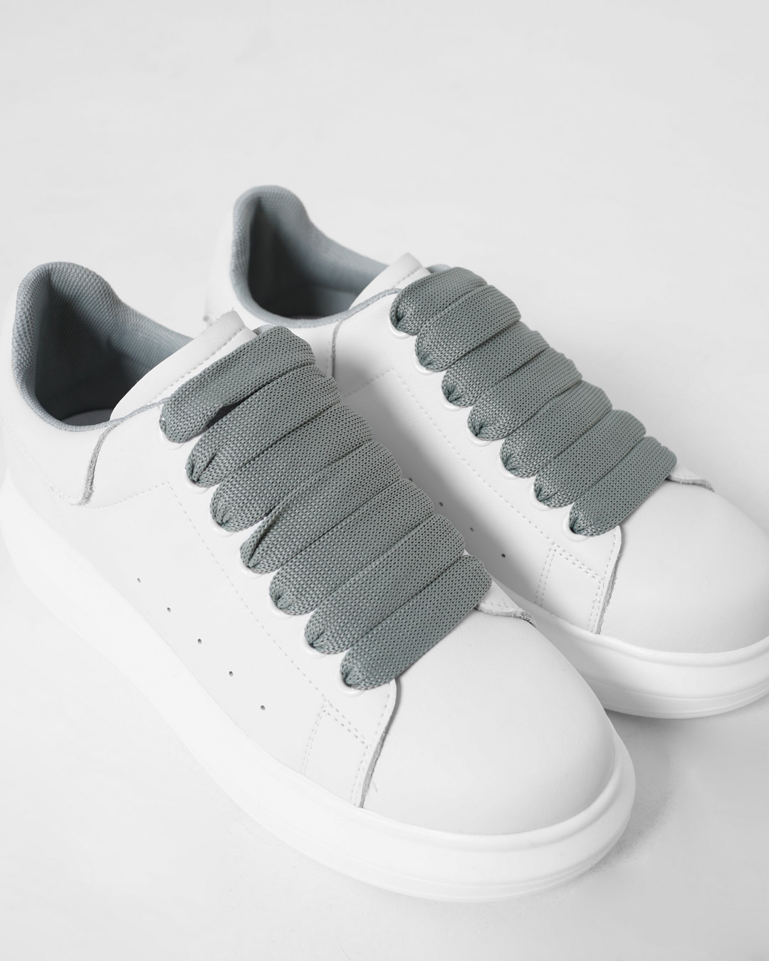 Кеди білі на середній підошві | 56827 Кеди білі на середній підошві | 56827