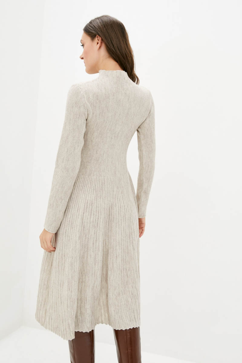 В'язана сукня світло-бежева | 61037 В'язана сукня світло-бежева | 61037