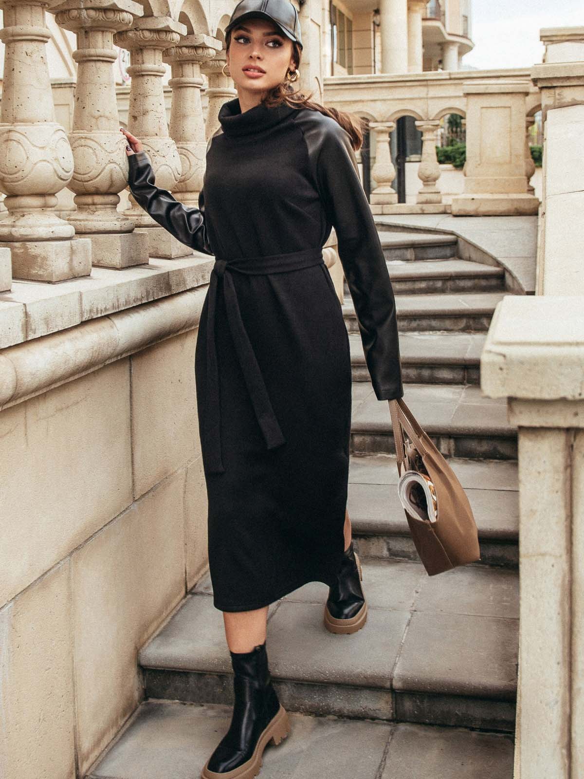 Трикотажна сукня на флісі чорна | 62866 Трикотажна сукня на флісі чорна | 62866