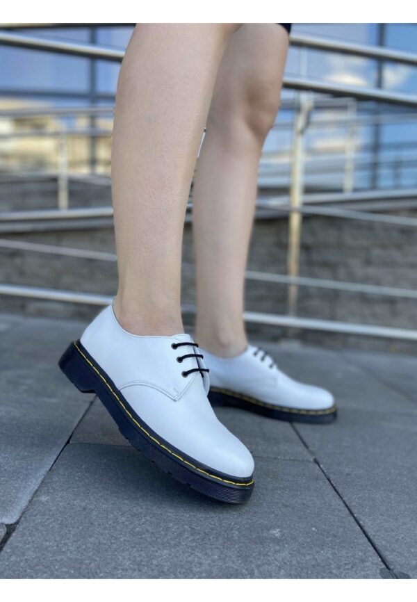 Шкіряні білі туфлі зі шнурками | 64098