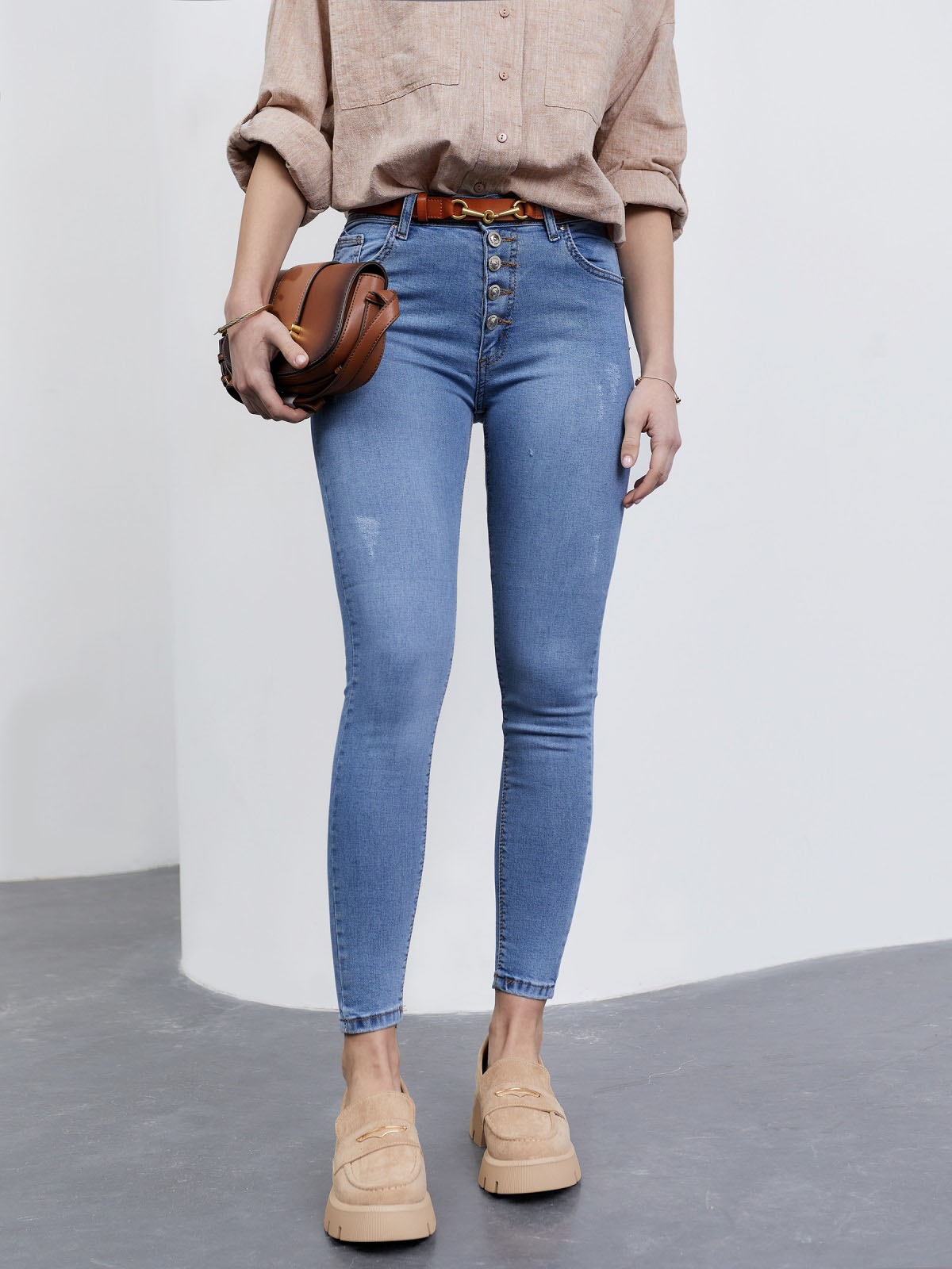 Джинси-скінні блакитні із потертостями | 63995 Джинси-скінні блакитні із потертостями | 63995