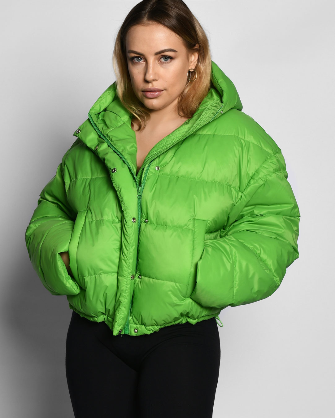 Демісезонна коротка куртка салатова | 64737