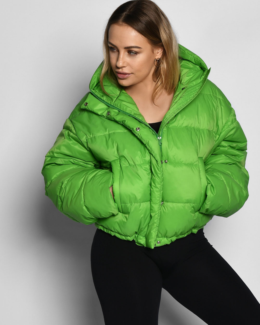Демісезонна коротка куртка салатова | 64737