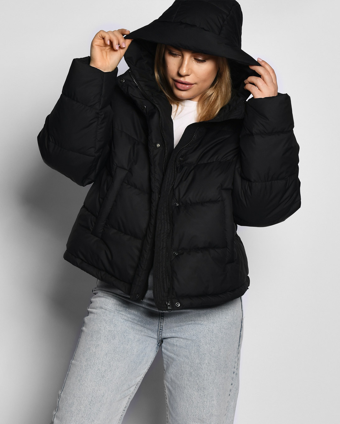 Демісезонна коротка куртка чорна | 64756 Демісезонна коротка куртка чорна | 64756