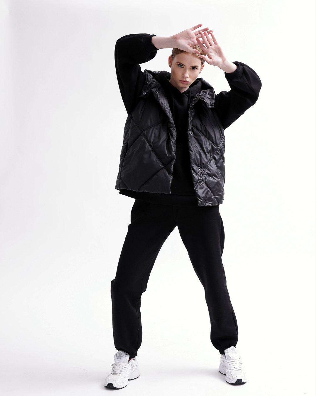 Жіночий стьобаний жилет чорний | 65614 Жіночий стьобаний жилет чорний | 65614