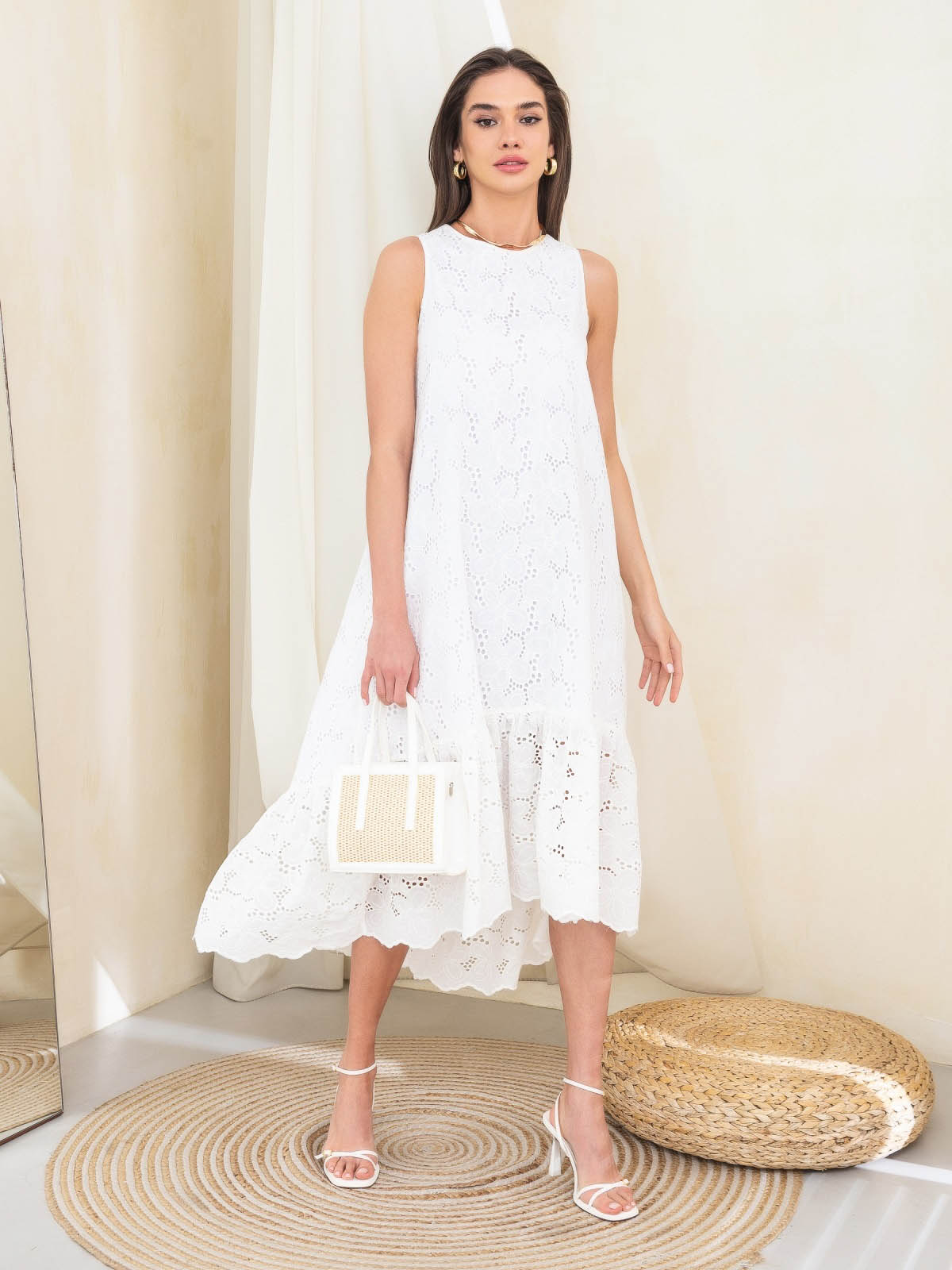 Сукня з прошви біла із подовженою спинкою | 66289