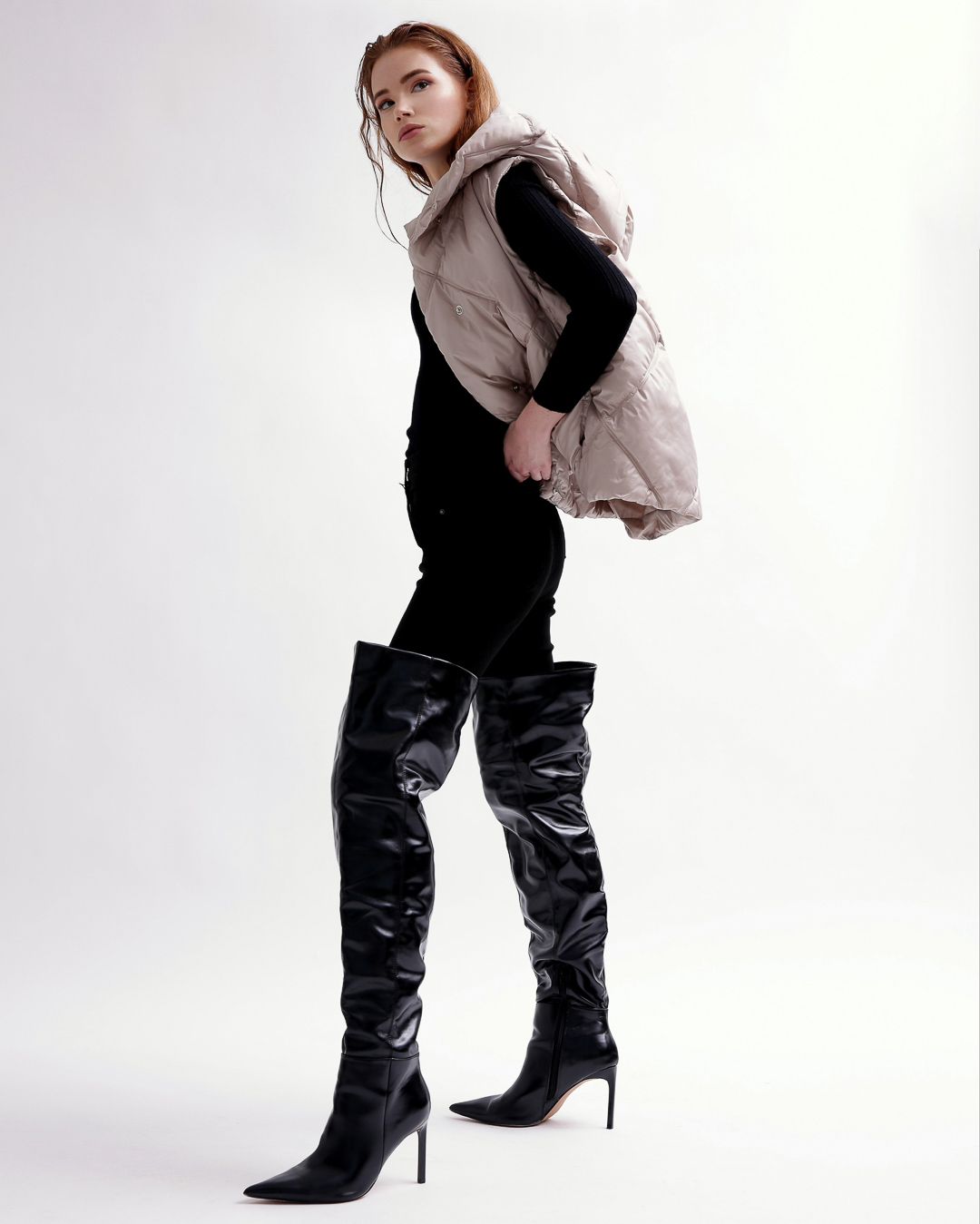 Жіночий стьобаний жилет бежевий | 65586 Жіночий стьобаний жилет бежевий | 65586