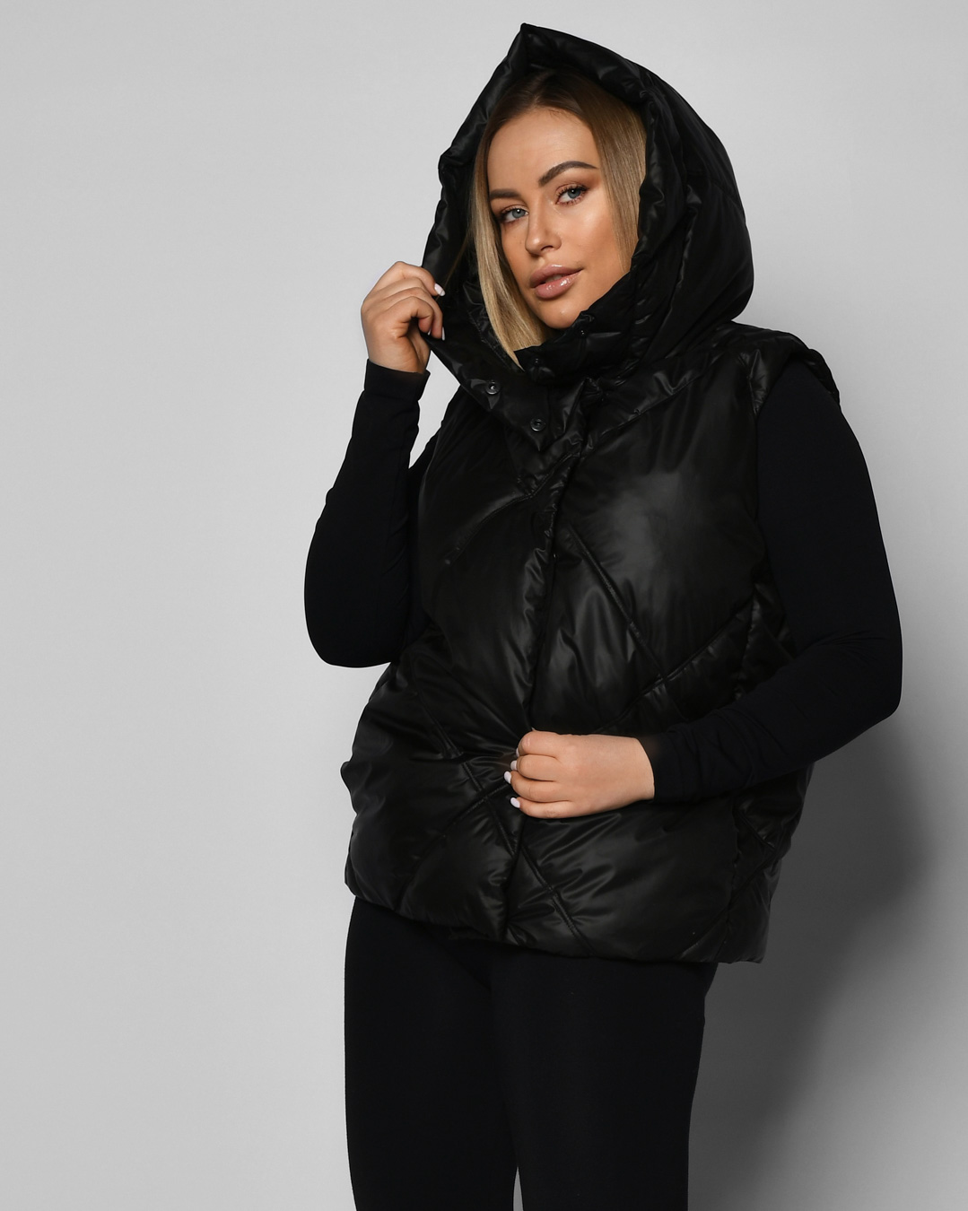 Жіночий стьобаний жилет чорний | 65614 Жіночий стьобаний жилет чорний | 65614