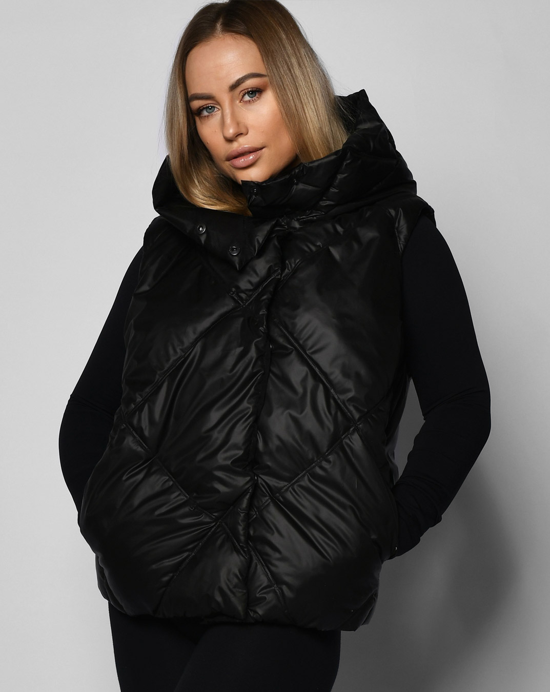 Жіночий стьобаний жилет чорний | 65614 Жіночий стьобаний жилет чорний | 65614