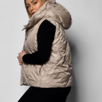 Жіночий стьобаний жилет бежевий | 65586 Жіночий стьобаний жилет бежевий | 65586