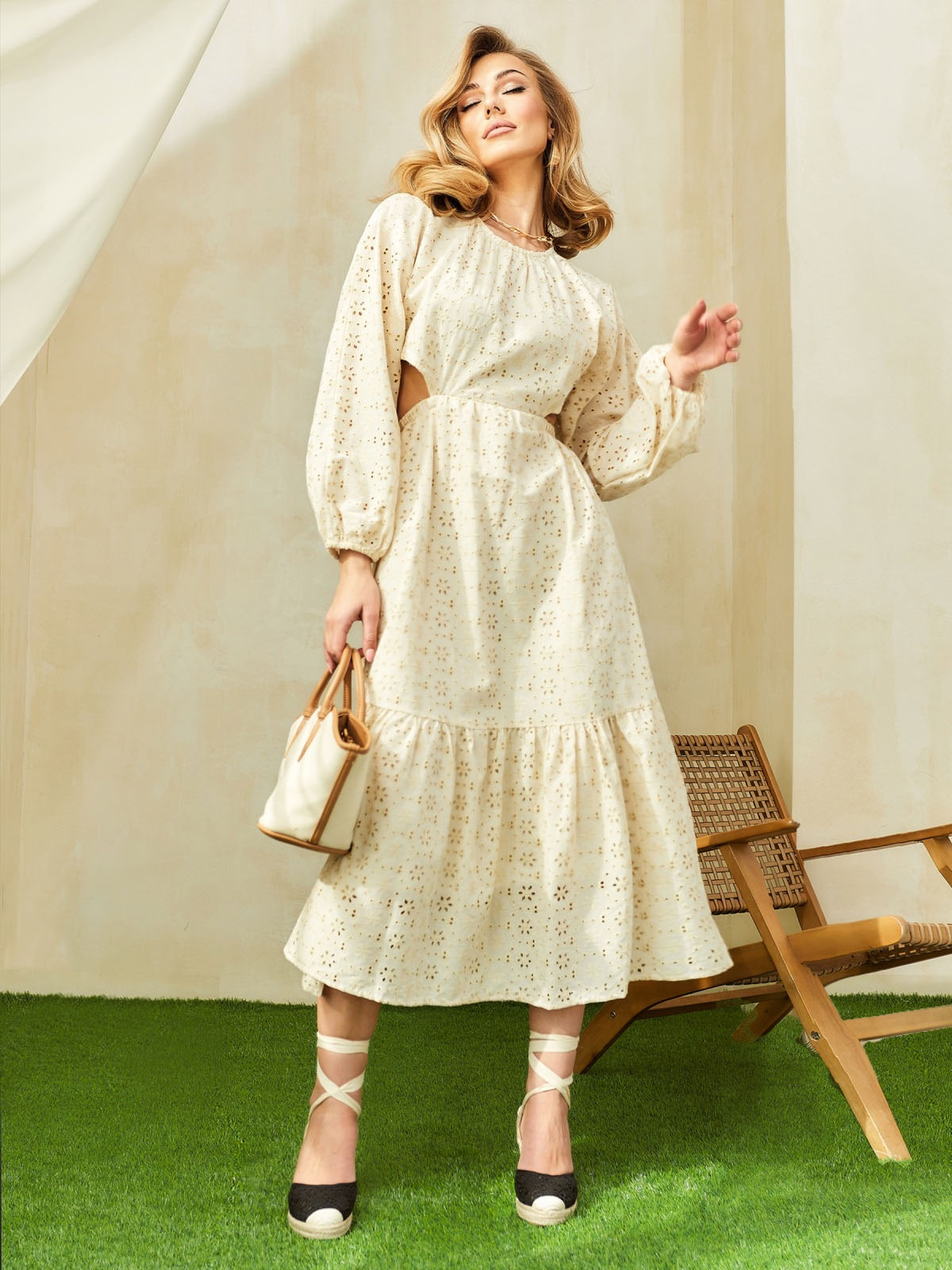 Сукня з прошви бежева з відкритою спинкою | 66891 Сукня з прошви бежева з відкритою спинкою | 66891