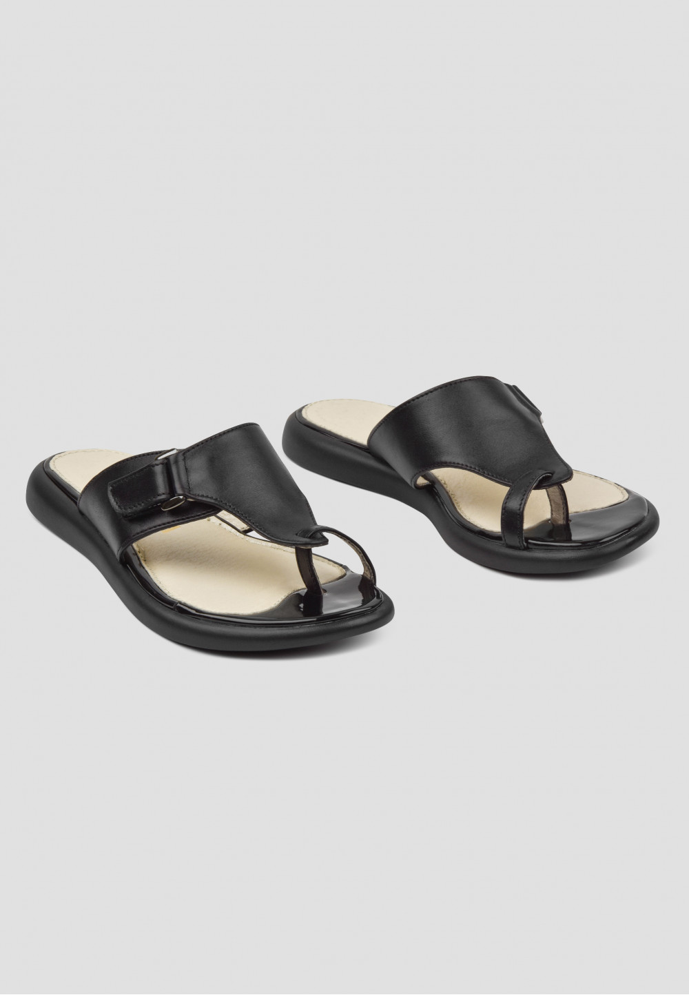 Чорні шльопанці шкіряні на липучці | 69195