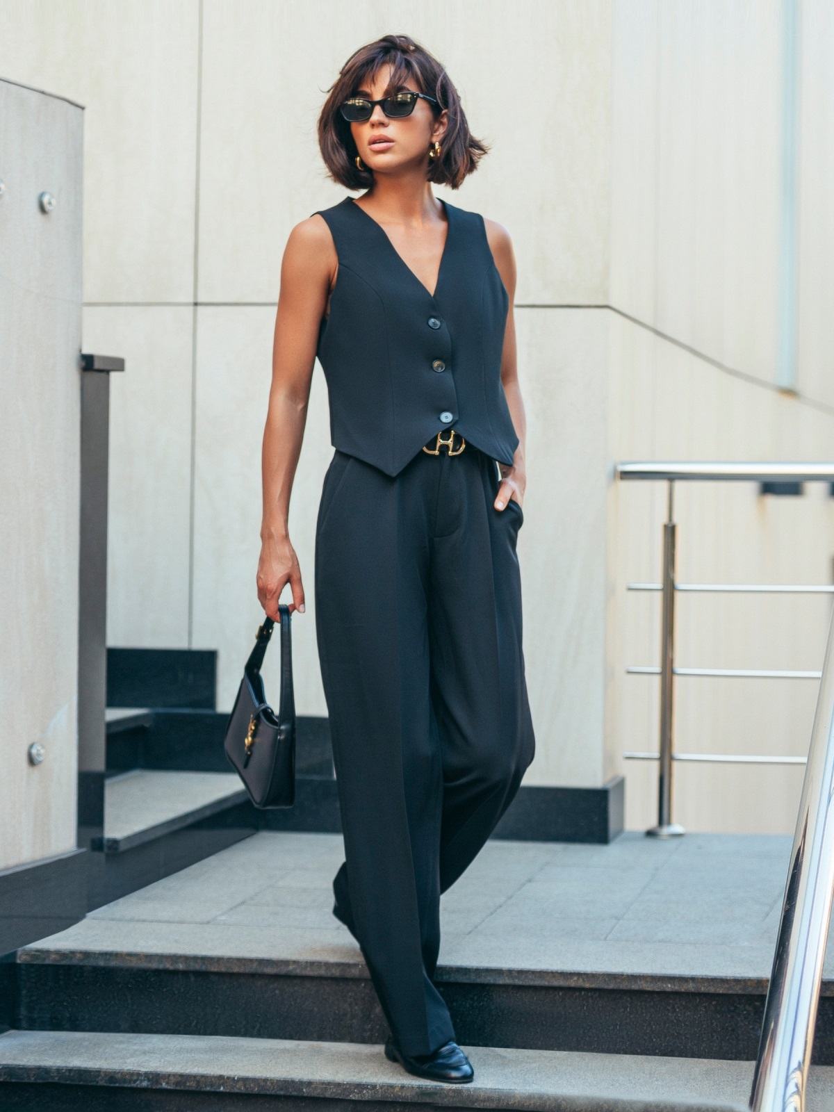 Костюм-двійка чорний з жилетом | 70567