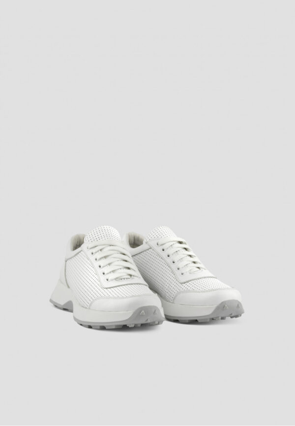 Жіночі білі кросівки з перфорацією | 69709