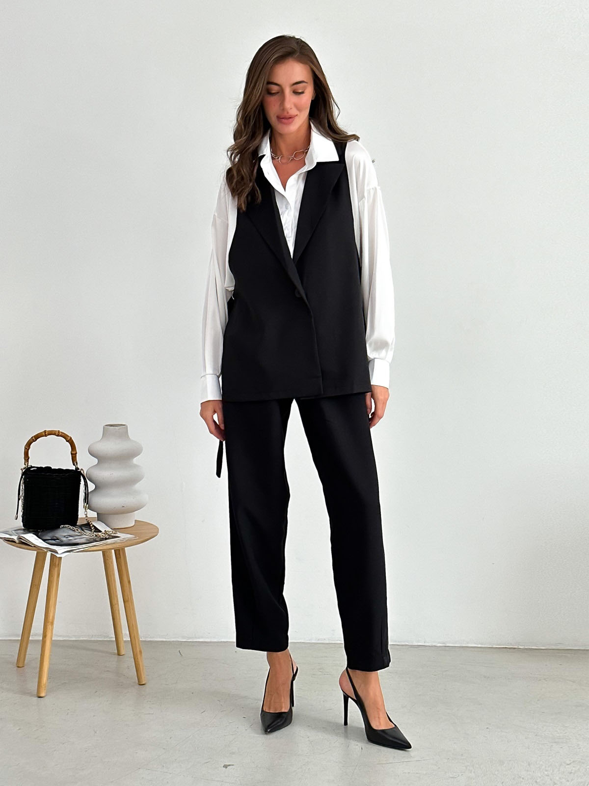 Костюм-двійка чорний з подовженим жилетом | 70726