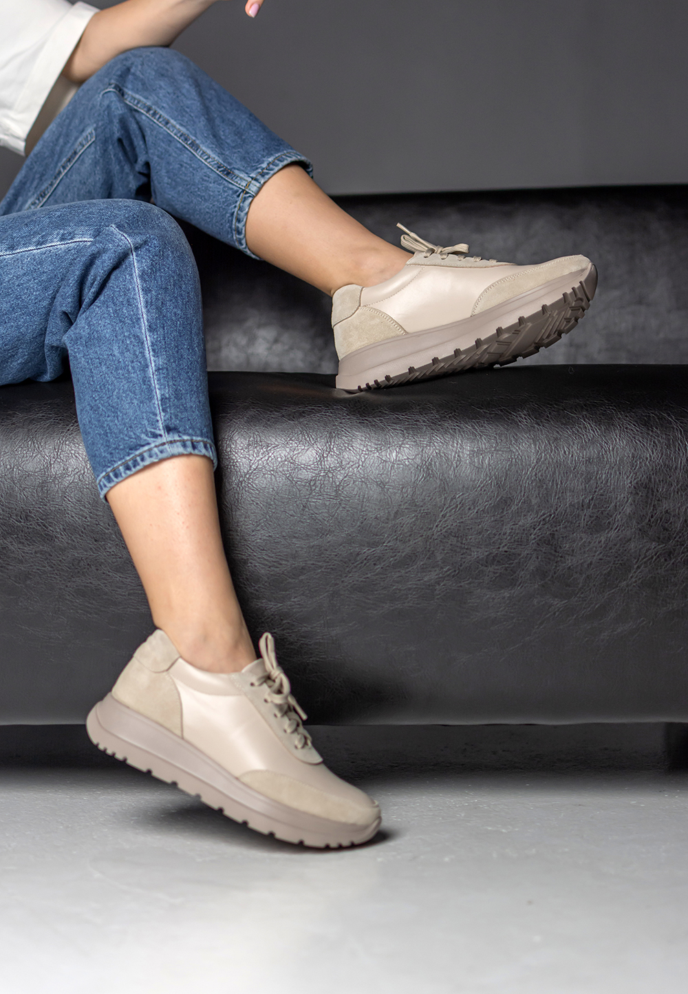 Кросівки комбіновані зі шкіри та замші бежеві | 69639 Кросівки комбіновані зі шкіри та замші бежеві | 69639