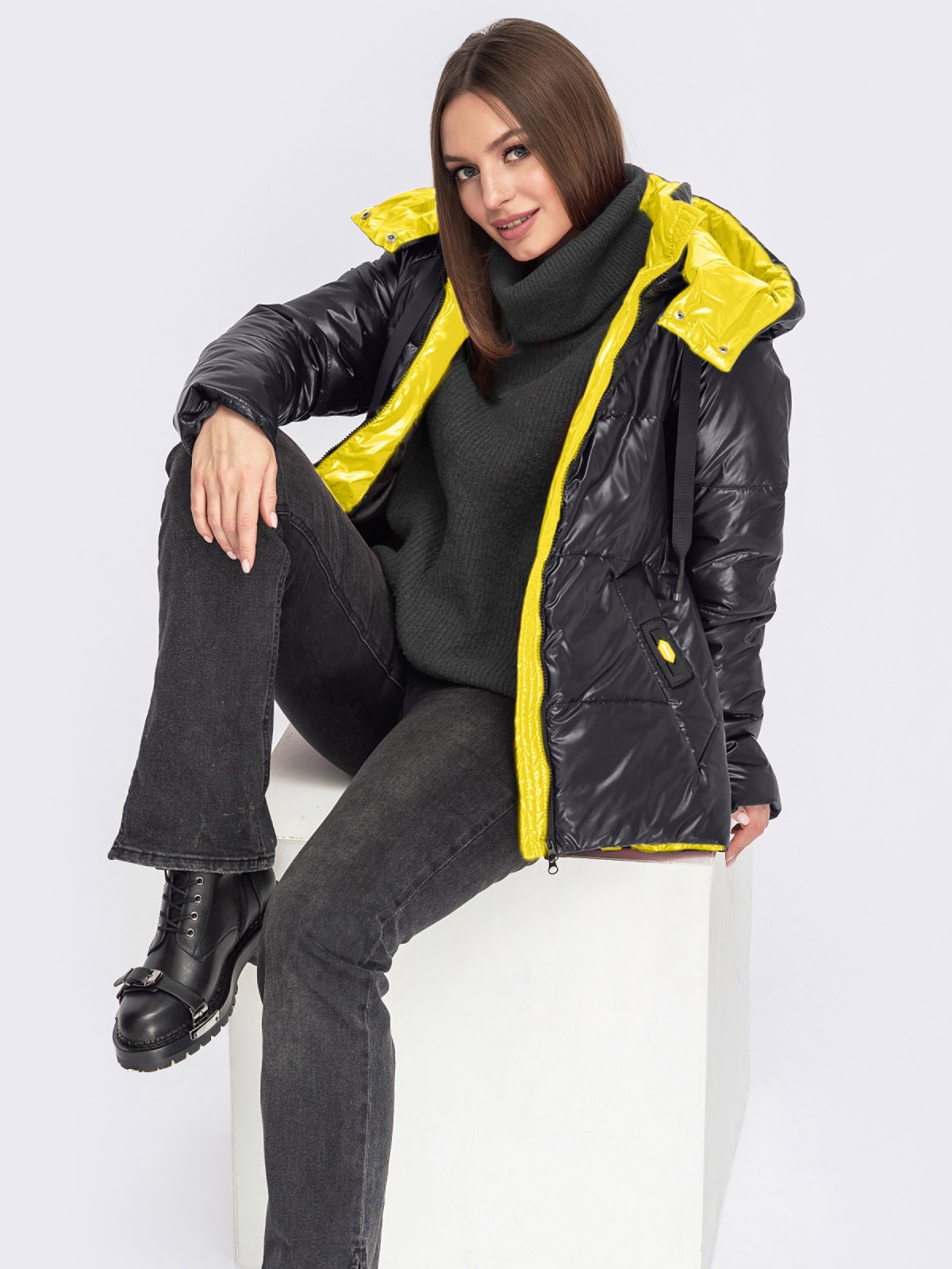 Демісезонна куртка чорно-жовта з каптуром | 72222 Демісезонна куртка чорно-жовта з каптуром | 72222