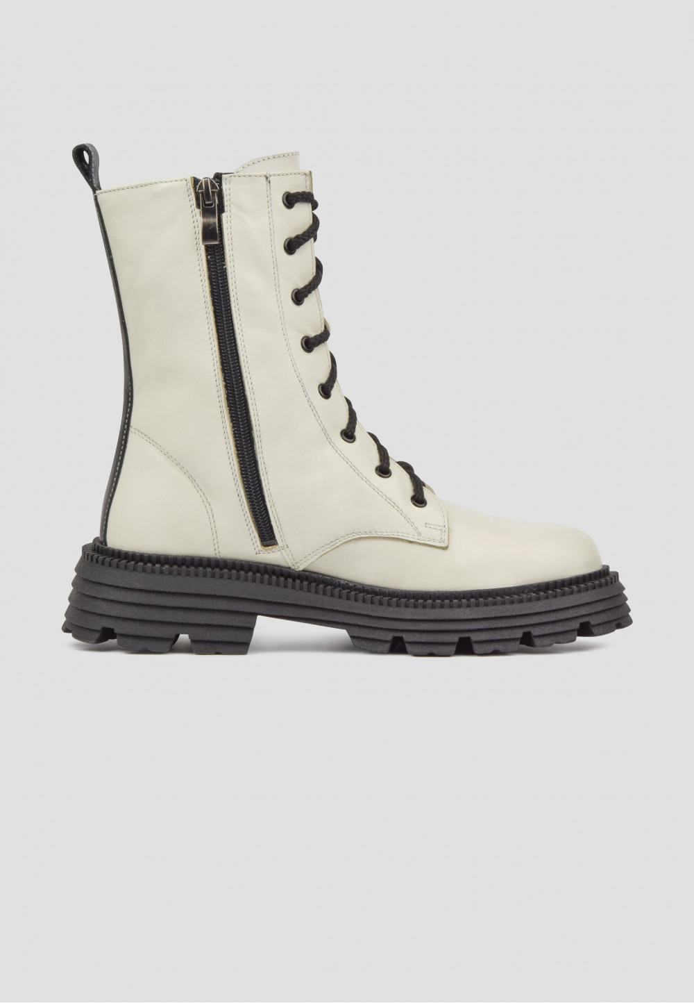 Демісезонні високі черевики молочні | 72999