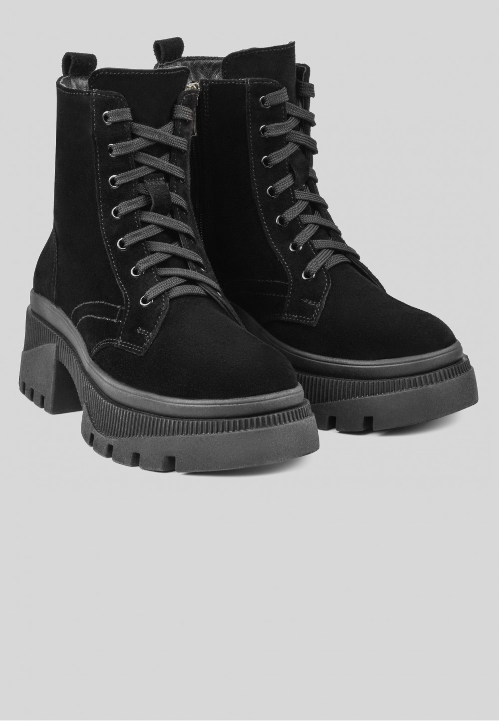 Чорні замшеві черевики на масивній підошві | 73039 Чорні замшеві черевики на масивній підошві | 73039