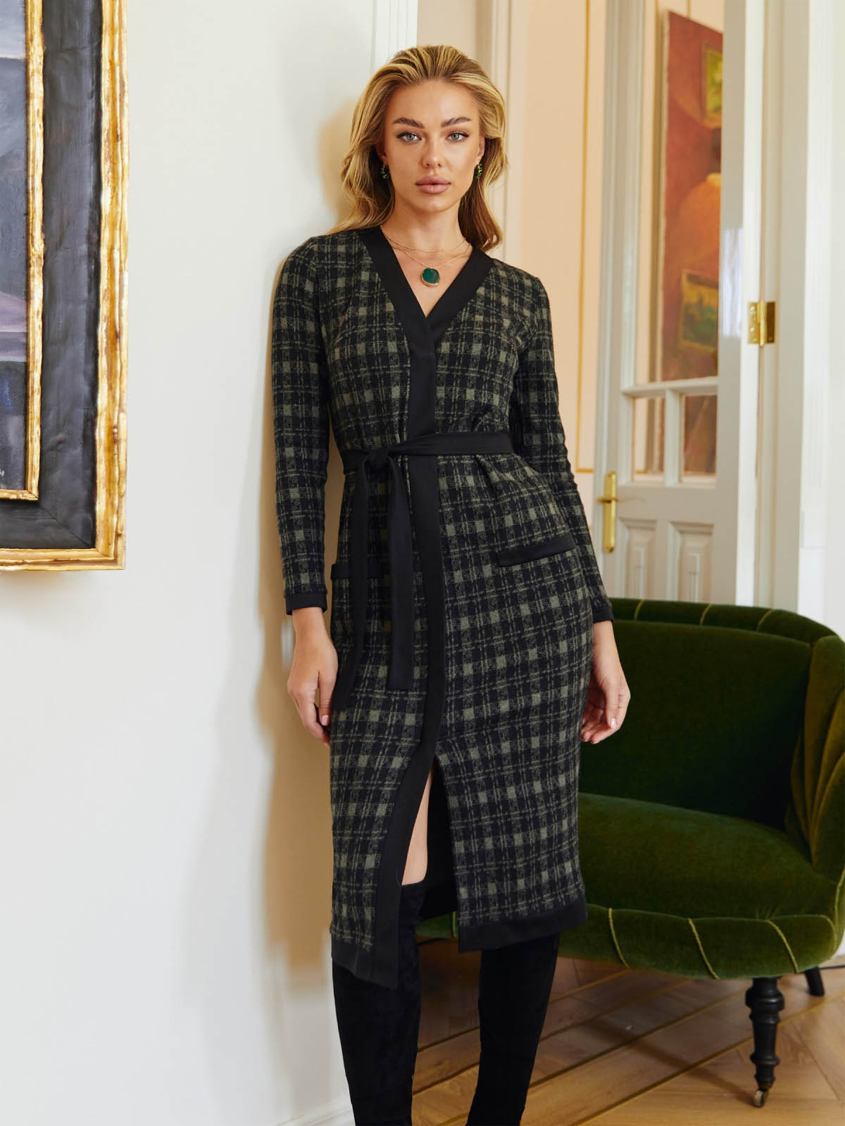 Трикотажна вовняна сукня зелена в клітинку | 73438