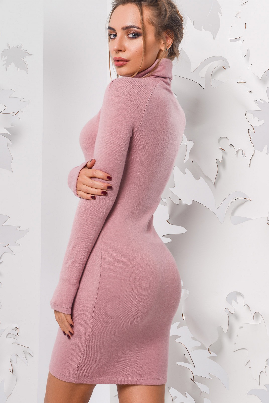 Тепла облягаюча сукня рожева | 74106