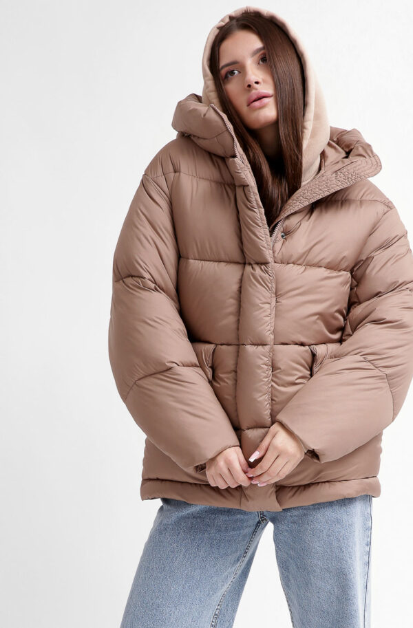 Жіночий короткий пуховик кольору капучино | 74335