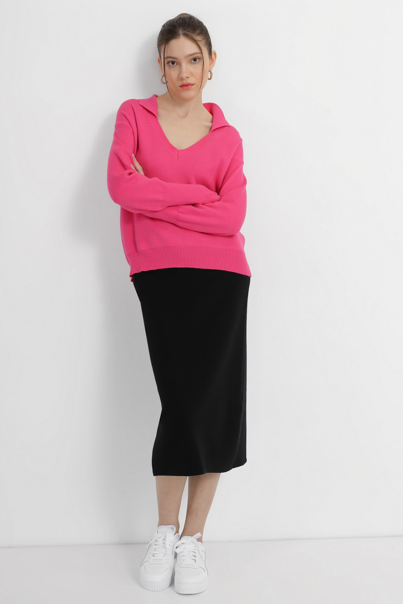 Трикотажна спідниця з розрізом чорна | 73895 Трикотажна спідниця з розрізом чорна | 73895