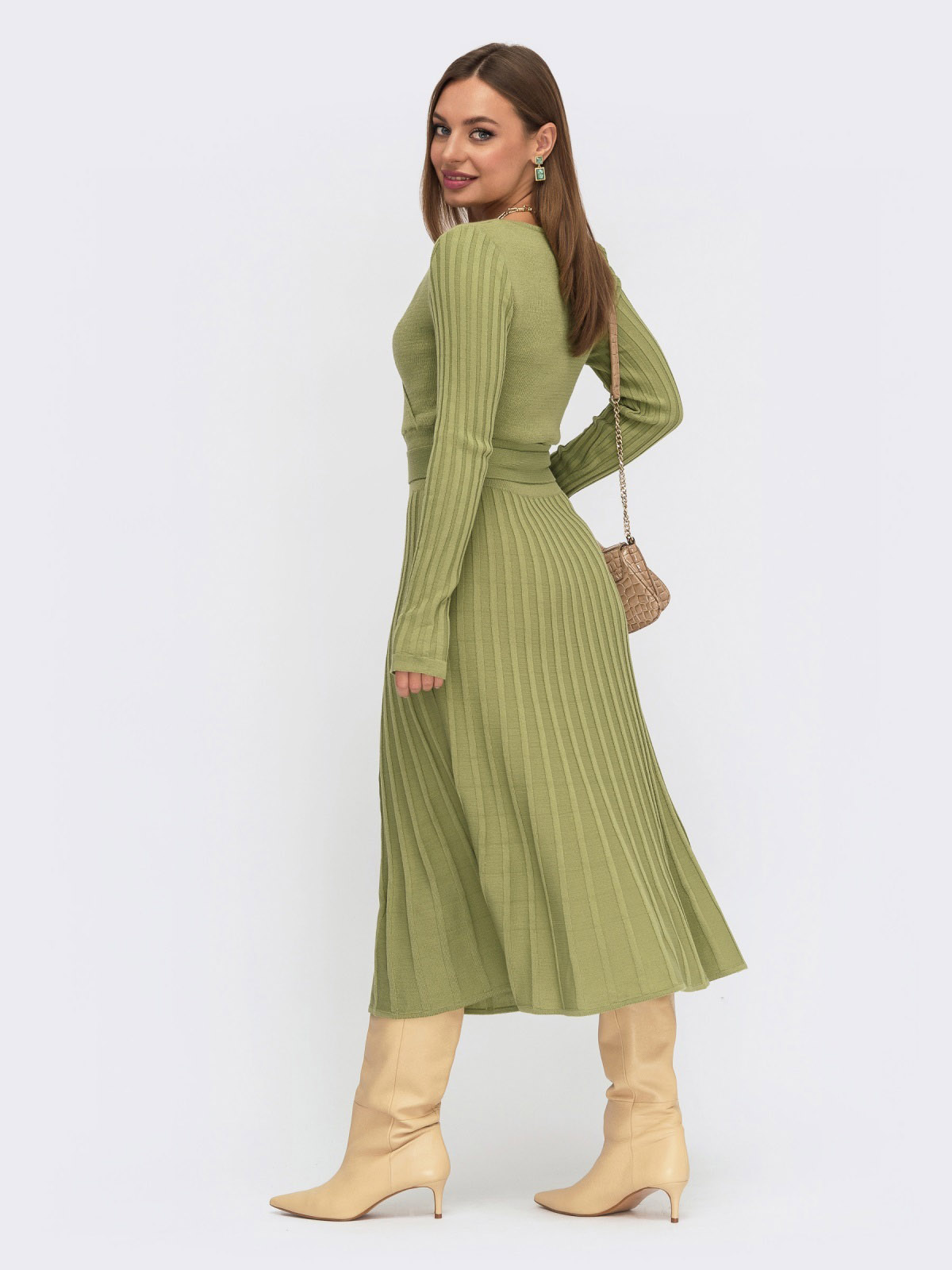 Плаття в'язане світло-зелене плісе | 73642