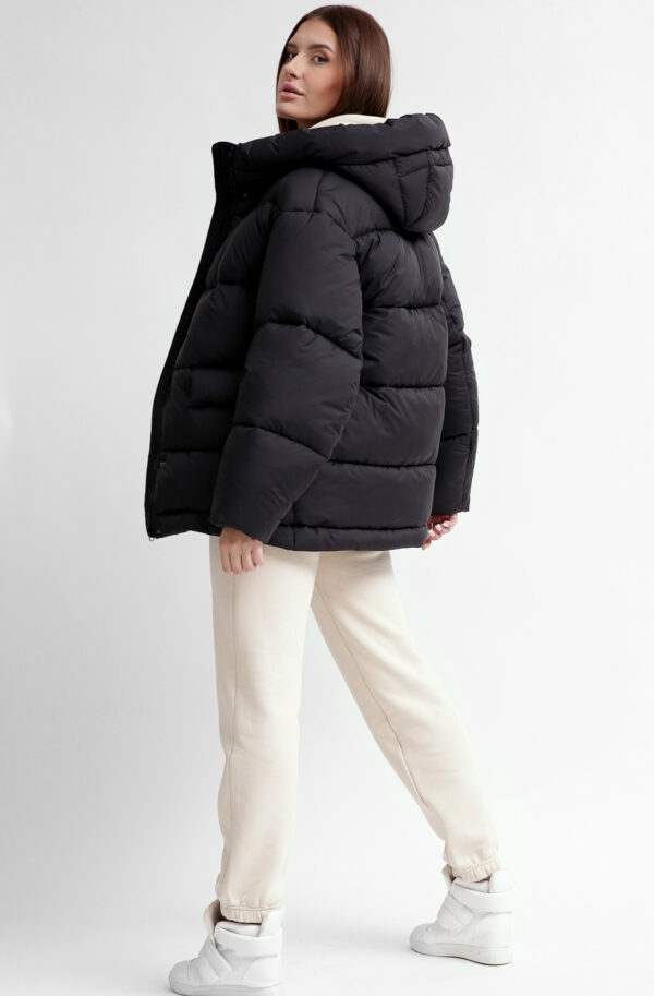 Жіночий короткий пуховик чорний | 74368
