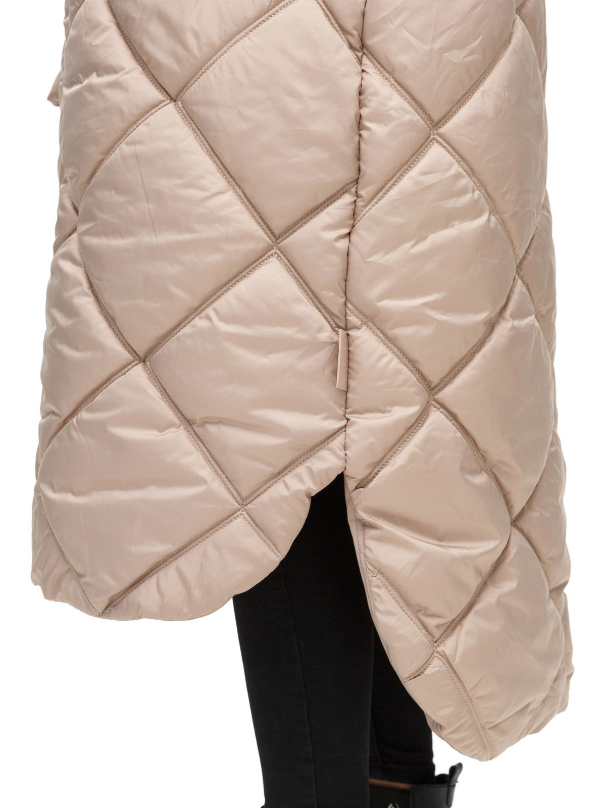 Стьобана довга зимова куртка бежева | 74635 Стьобана довга зимова куртка бежева | 74635