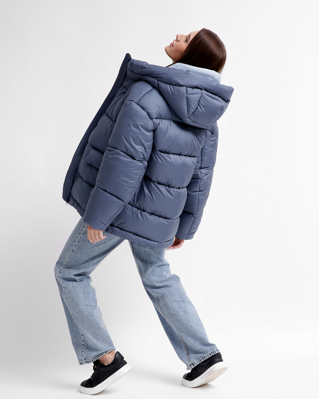 Жіночий короткий пуховик кольору джинс | 74346 Жіночий короткий пуховик кольору джинс | 74346