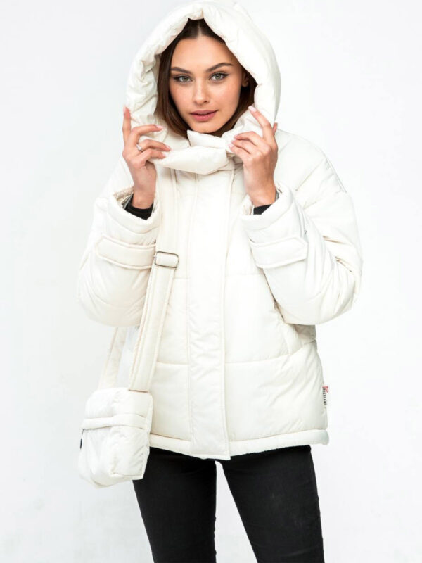 Зимова коротка куртка біла із сумкою | 75921