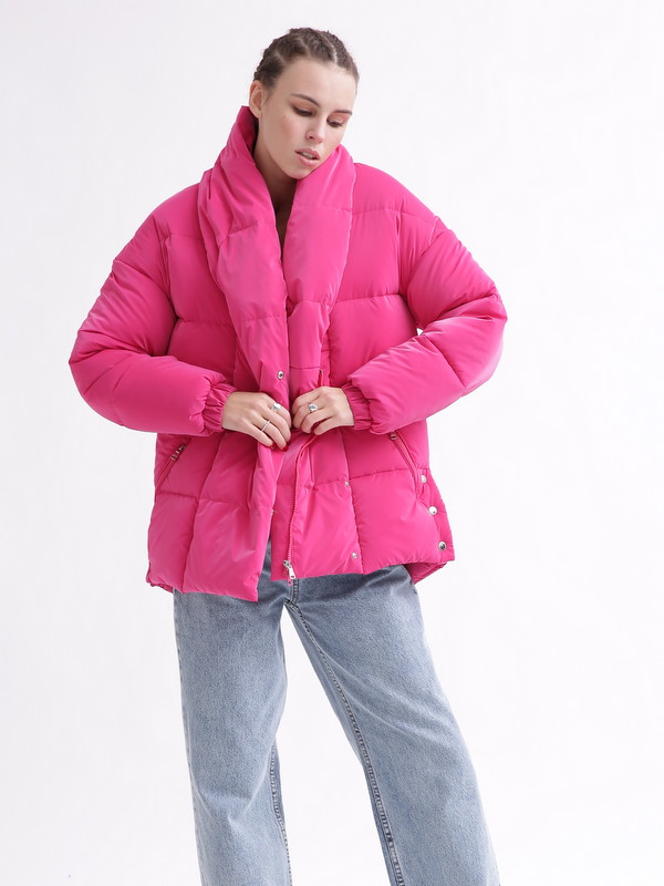 Тепла зимова коротка куртка малинова | 76071