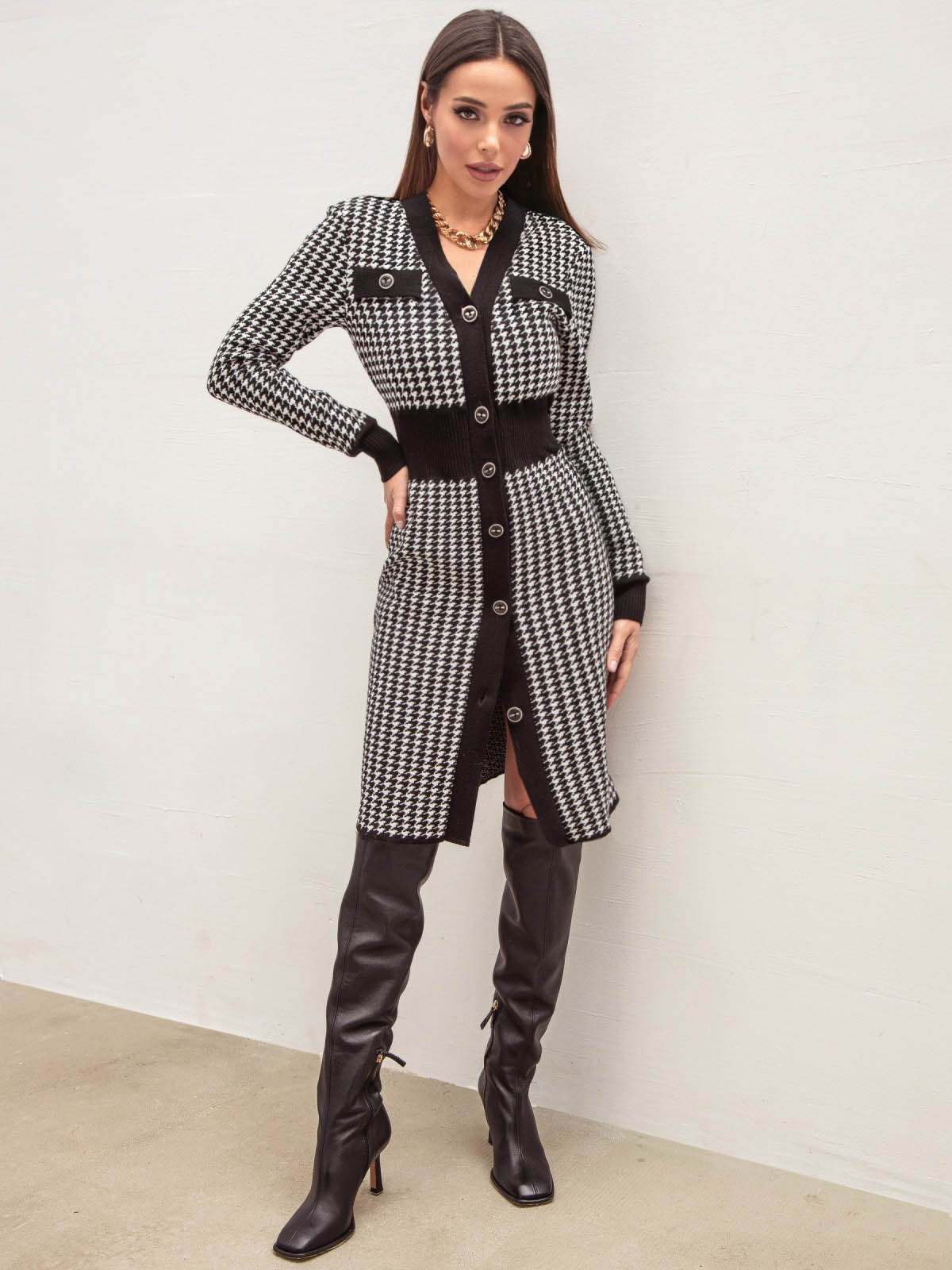 В'язане плаття в гусячу лапку чорно-біле | 75028 В'язане плаття в гусячу лапку чорно-біле | 75028