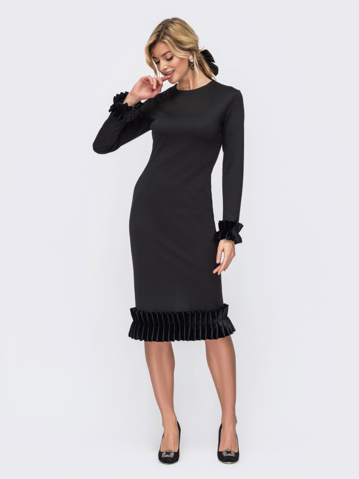 Плаття чорне з оксамитовою оборкою | 75010 Плаття чорне з оксамитовою оборкою | 75010