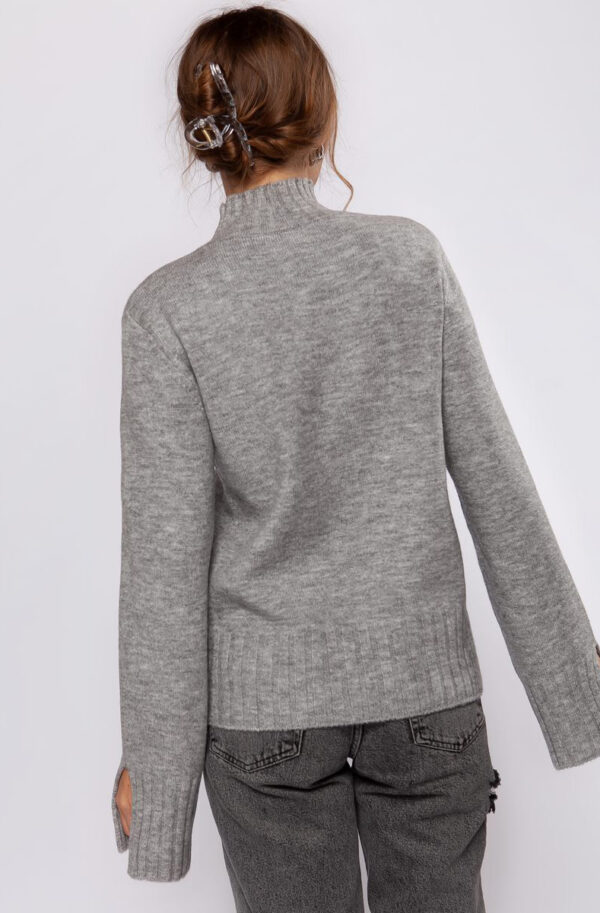 Жіночий в'язаний светр сірий | 75803