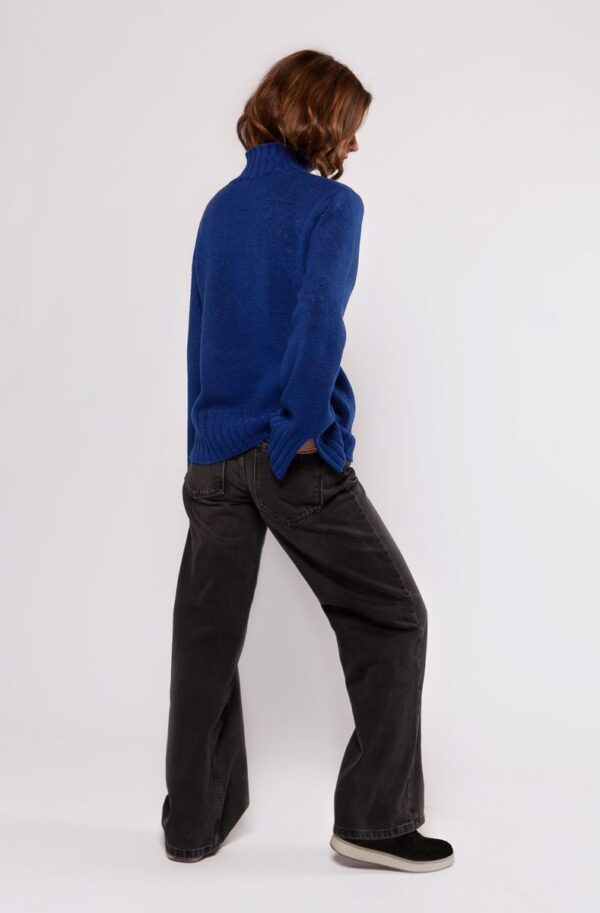 Жіночий в'язаний светр ультрамарин | 75217