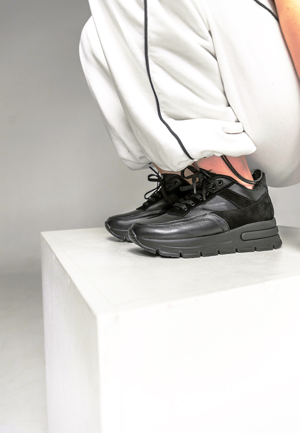 Зимові кросівки чорні зі шкіри та замші | 74962