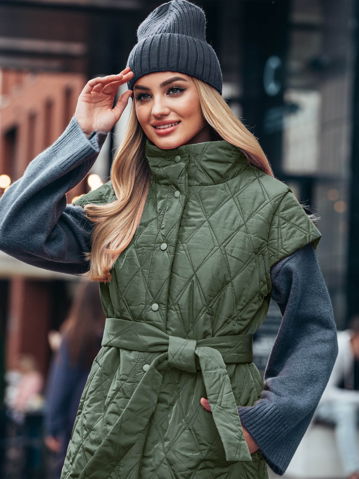 Подовжений стьобаний жилет хакі | 77082 Подовжений стьобаний жилет хакі | 77082