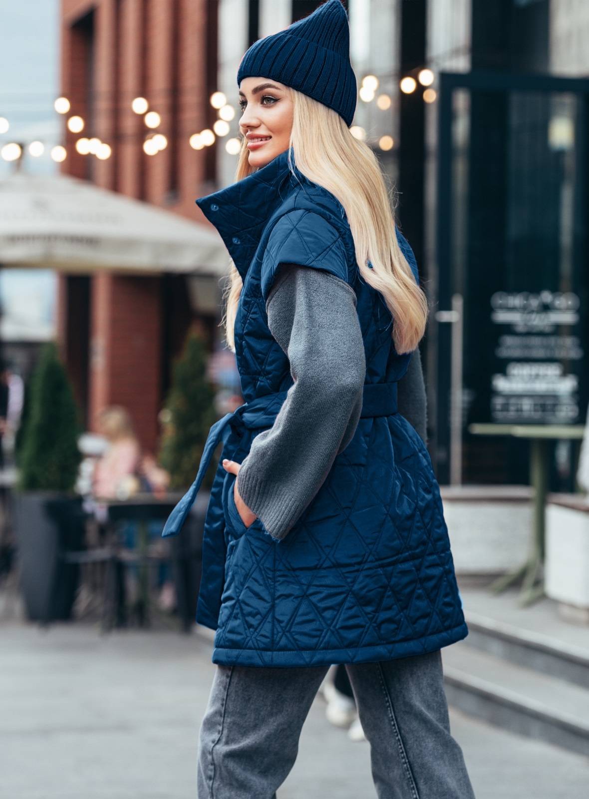 Подовжений стьобаний жилет темно-синій | 77073