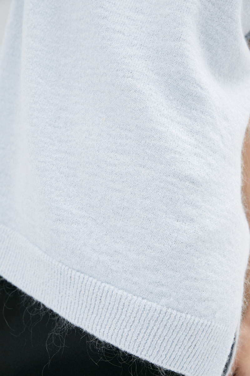 Подовжений в'язаний жилет блакитний | 76533