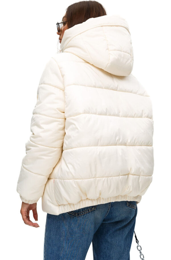 Коротка зимова куртка молочна оверсайз | 77057