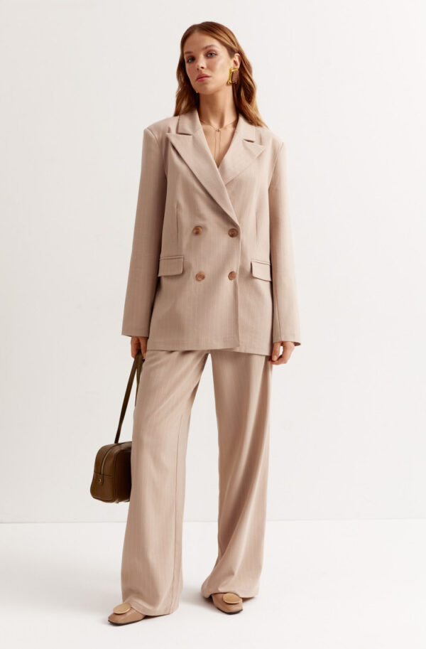 Костюм-двійка бежевий у дрібну смужку | 77304