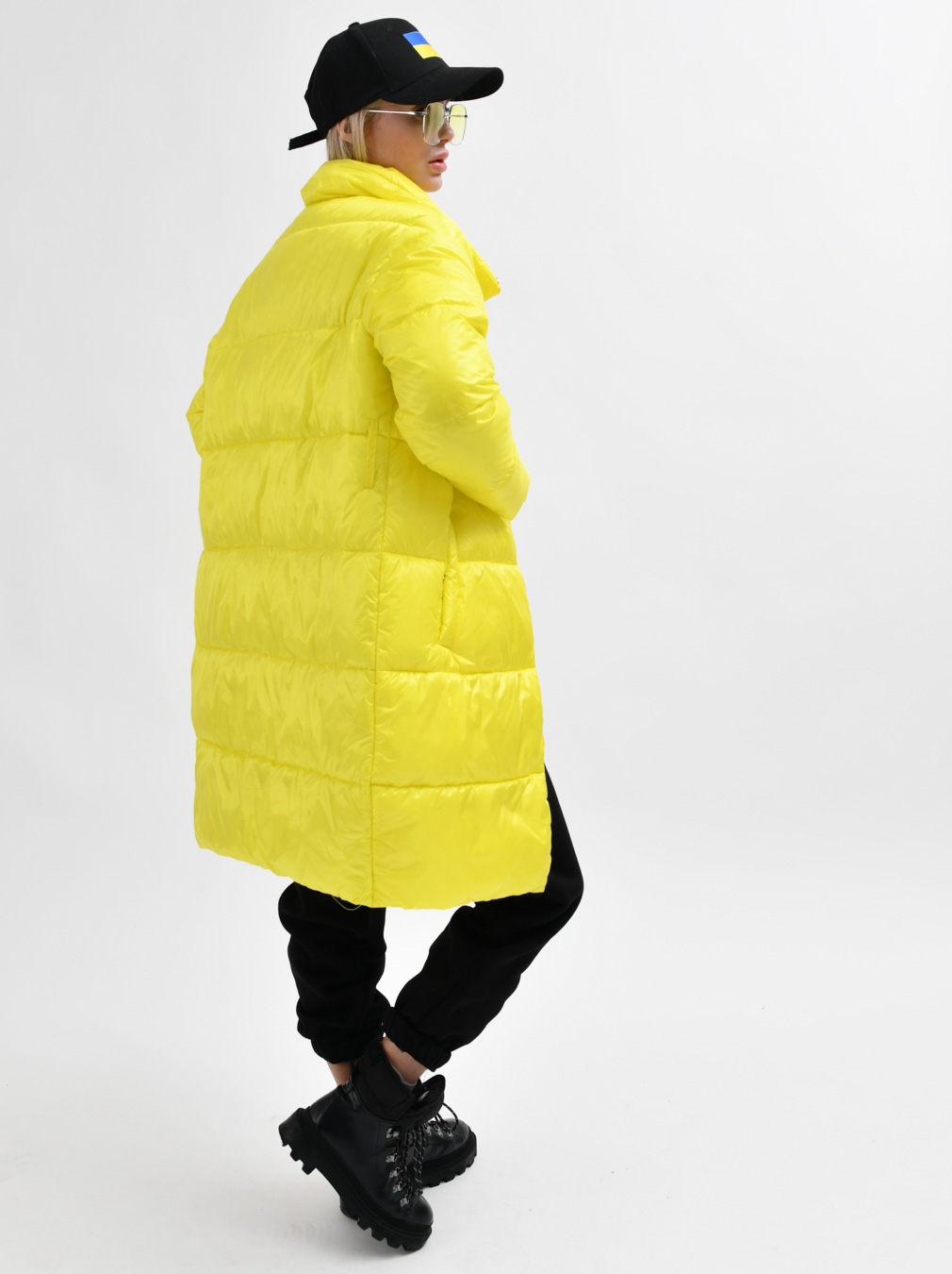 Демісезонна стьобана куртка-пальто лимонна Демісезонна стьобана куртка-пальто лимонна