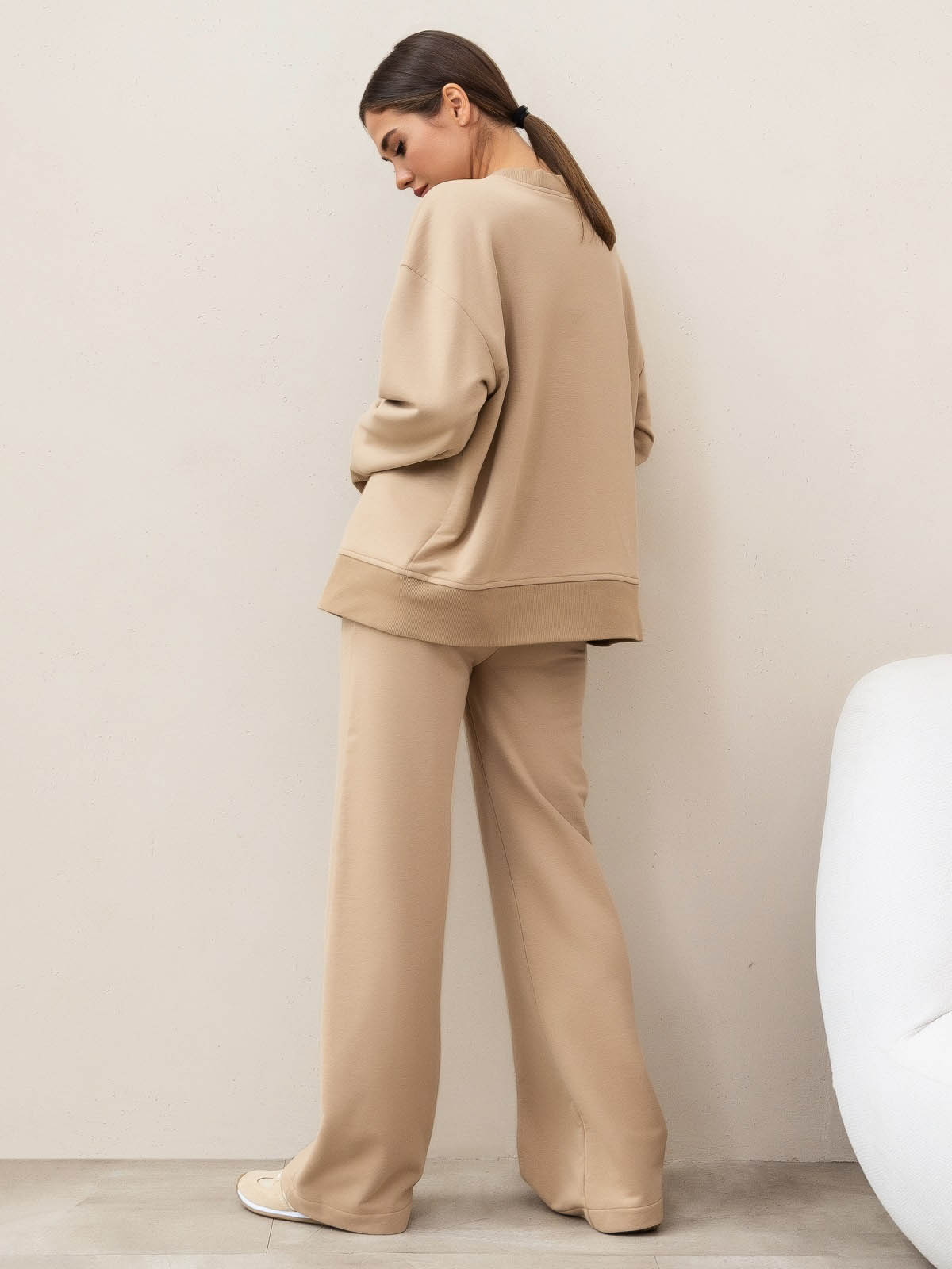 Костюм бежевий зі світшотом та штанами | 77320 Костюм бежевий зі світшотом та штанами | 77320