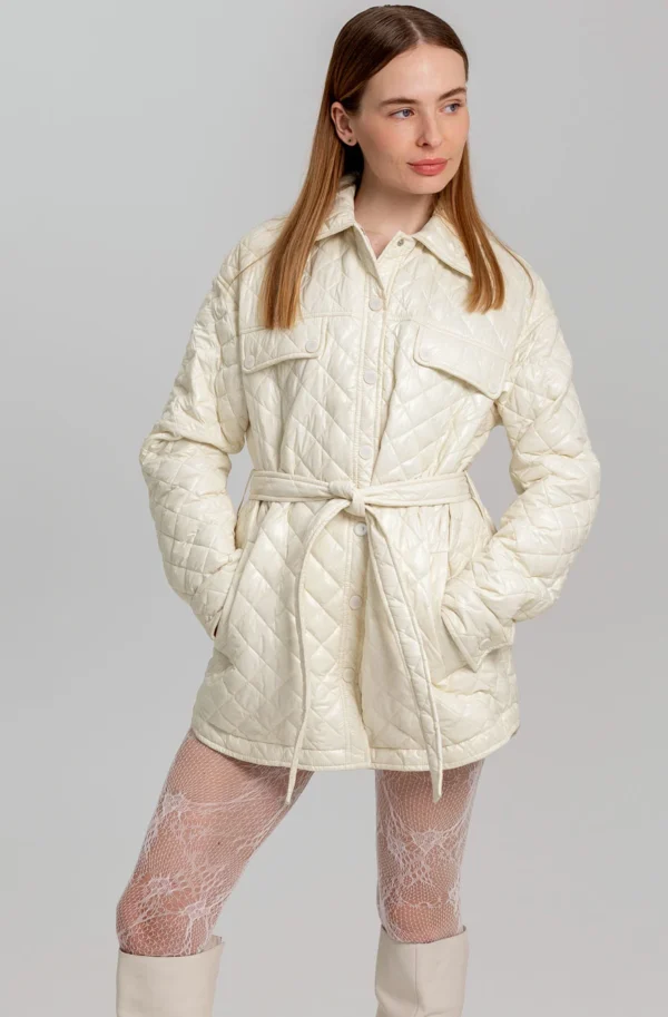 Демісезонна стьобана куртка-сорочка айворі | 78334