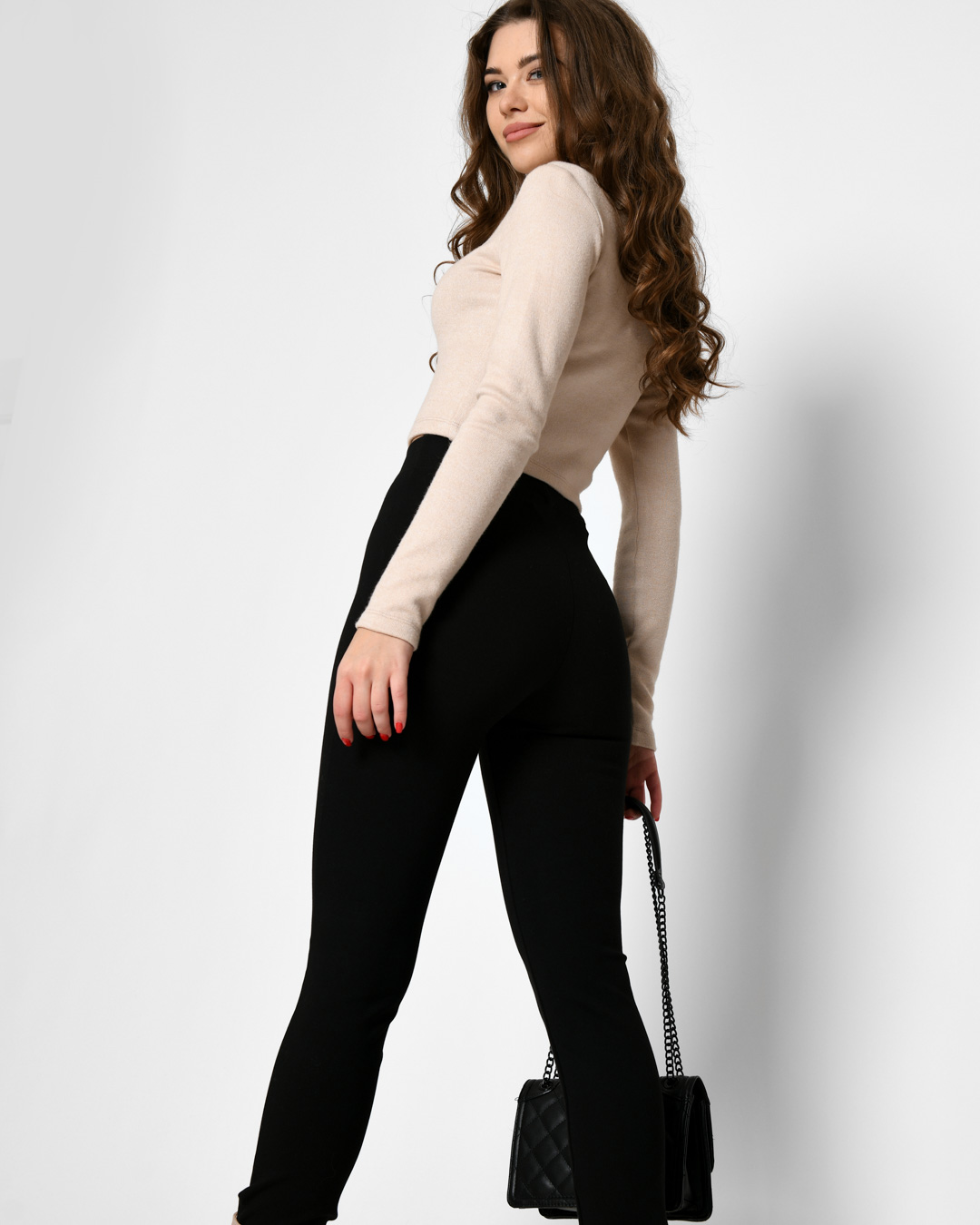 Жіночі демісезонні легінси чорні | 77629