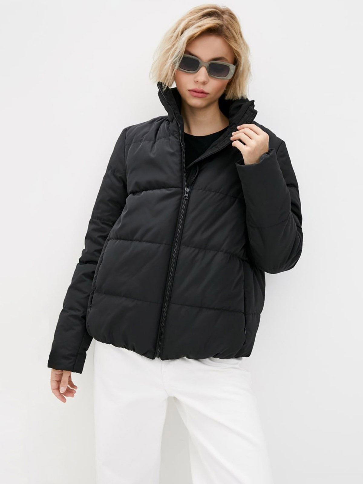 Демісезонна куртка чорна з коміром-стійкою | 79657 Демісезонна куртка чорна з коміром-стійкою | 79657