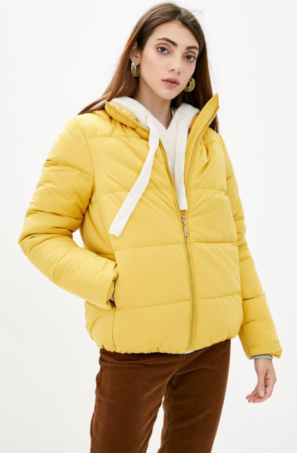 Демісезонна куртка жовта з коміром-стійкою | 79651
